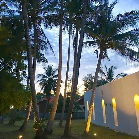 Sense Of Yanui Vila Nai Harn Exterior foto